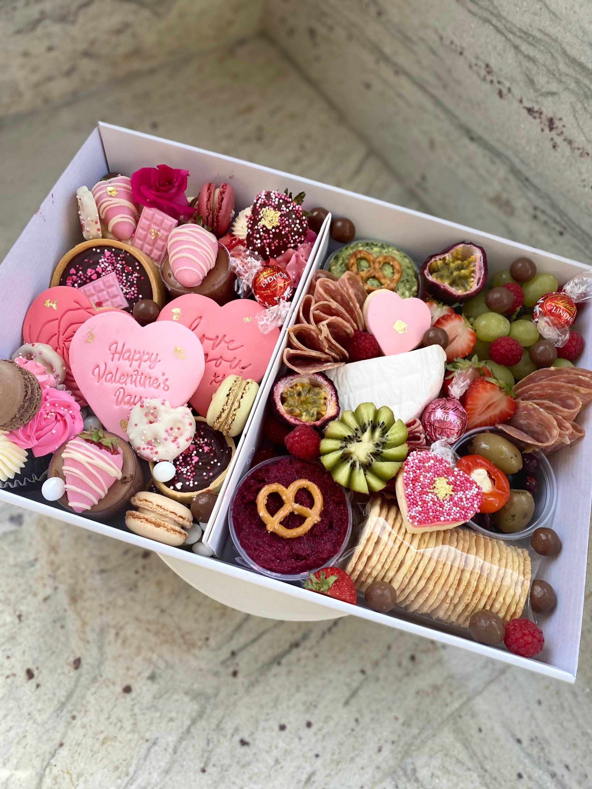 Sweet & Savoury Sensations Grazing Box