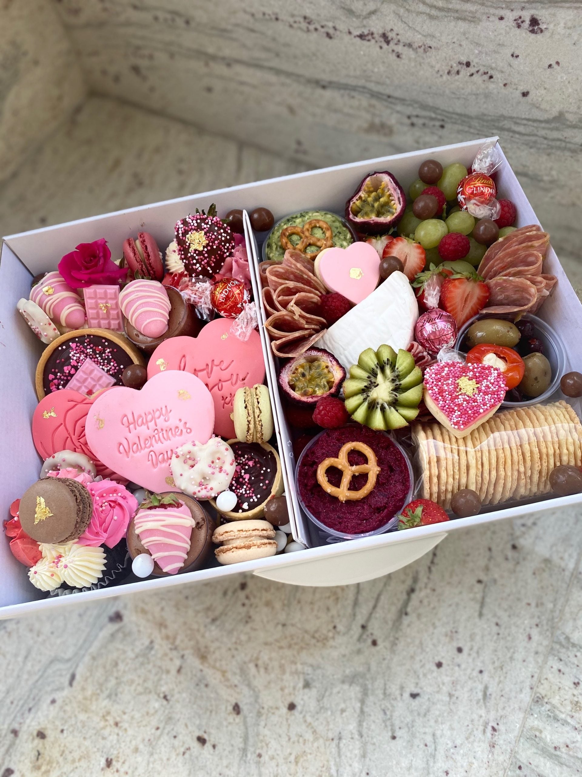 Sweet & Savoury Sensations Grazing Box