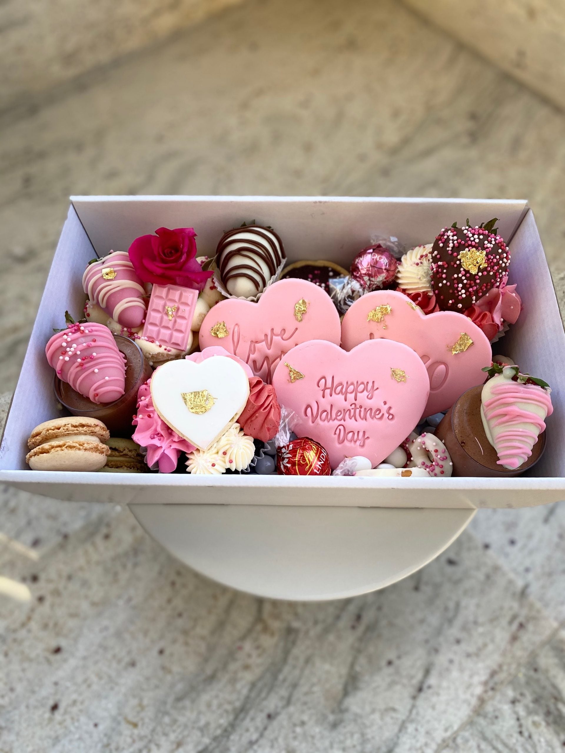 Ultimate Dessert Grazing Box- Small