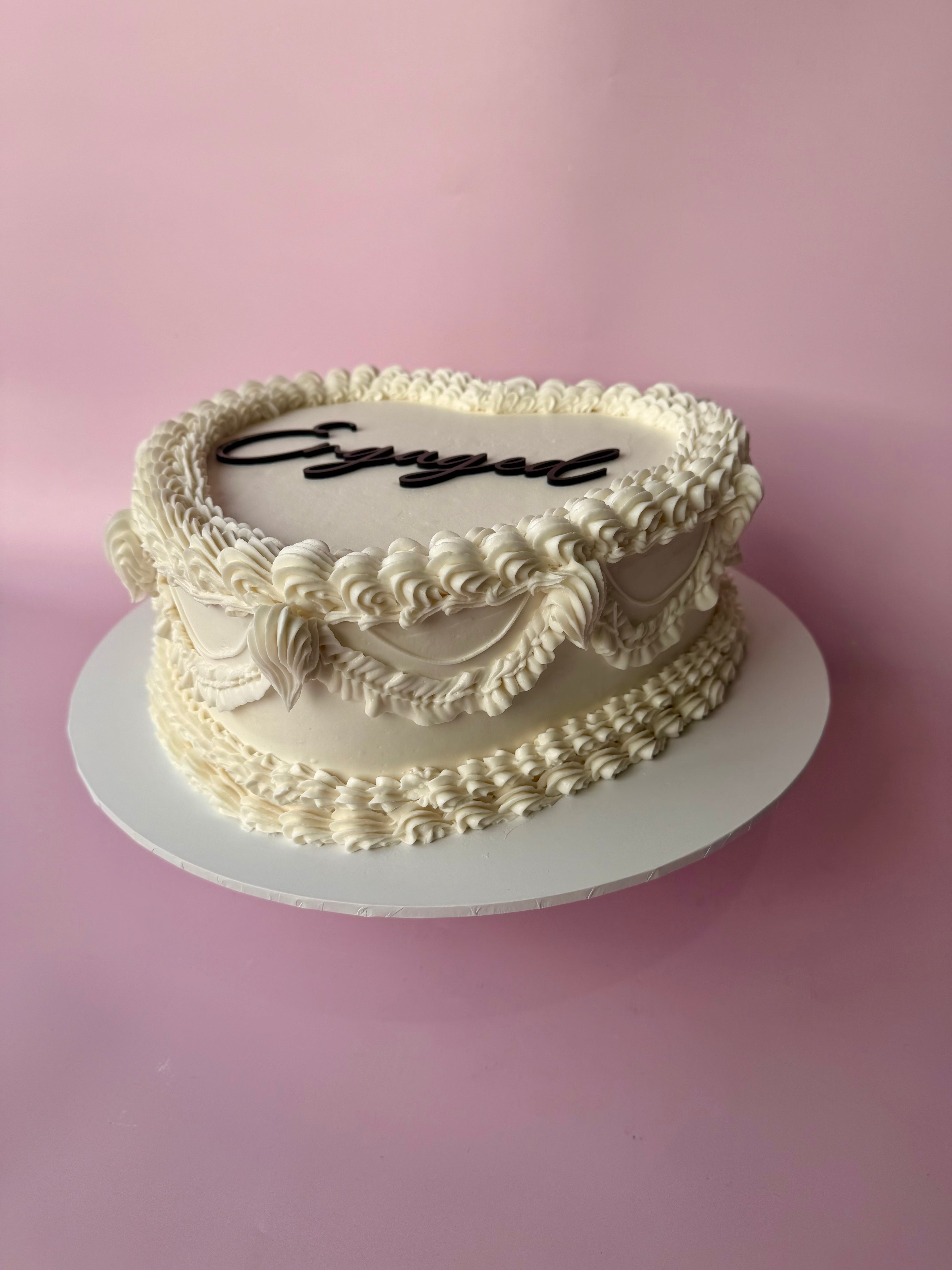 Classic Large Heart Cake