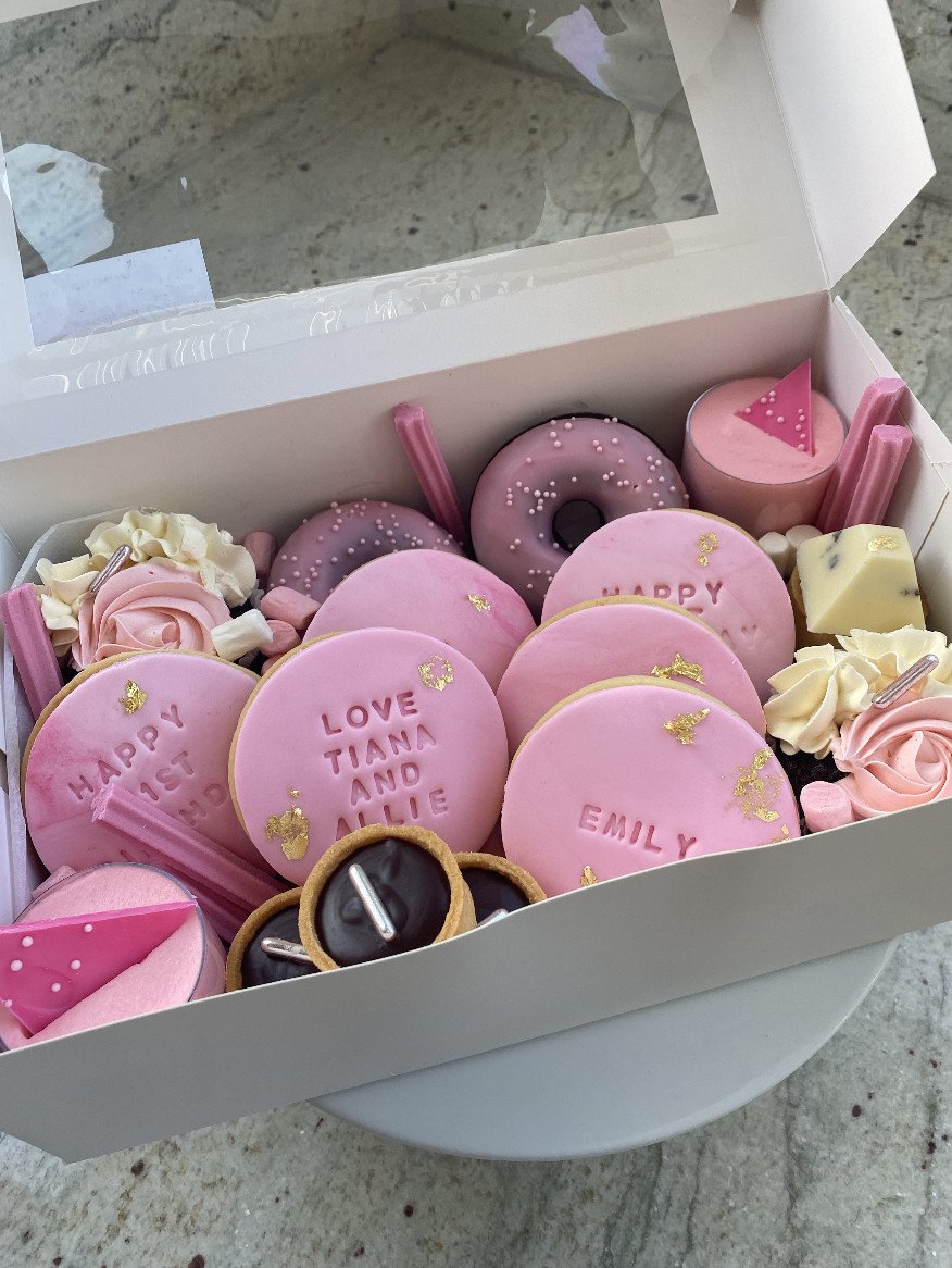 Sweet Sensations Melbourne (Medium)