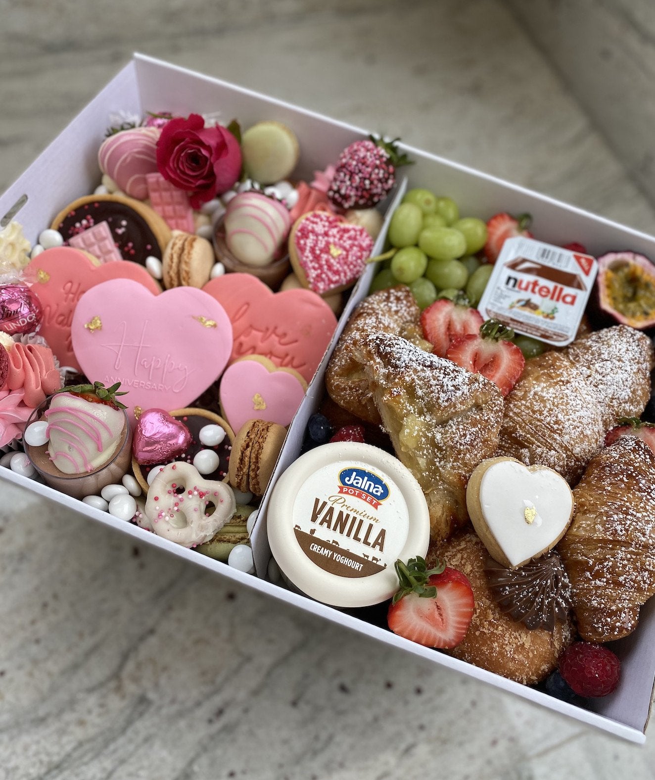 Sweet & Breakfast Grazing Box