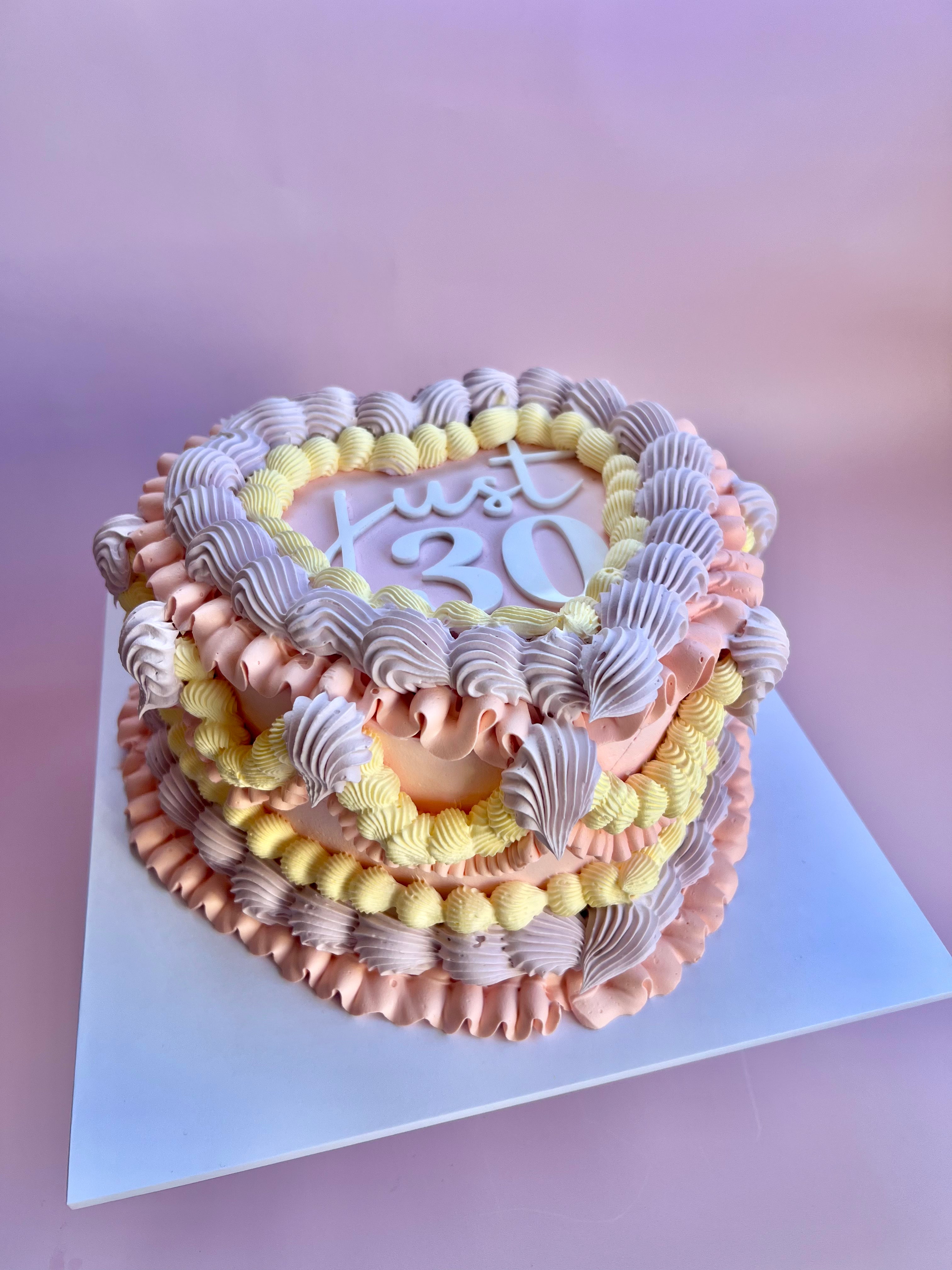 The Grand Vintage Cake