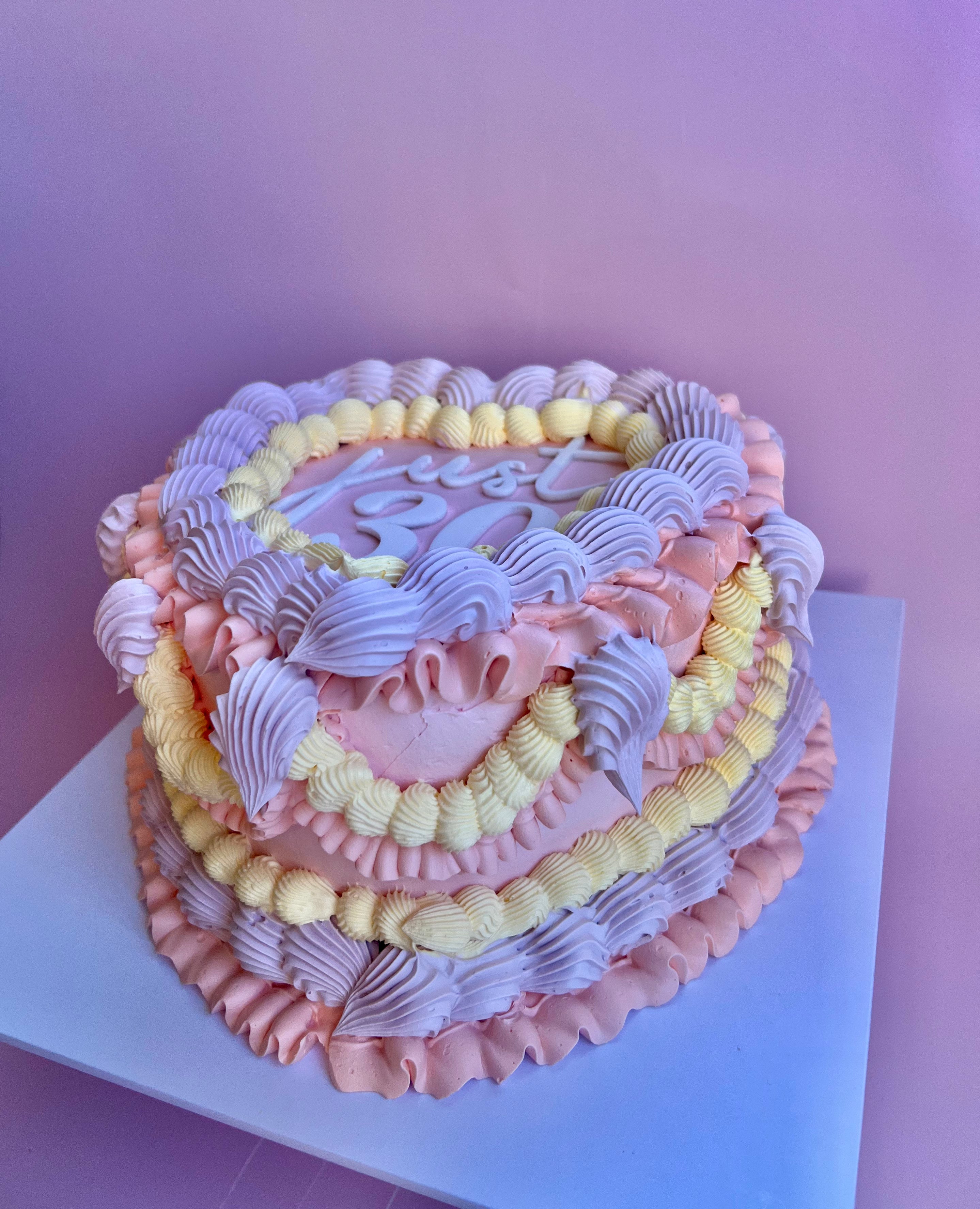 The Grand Vintage Cake