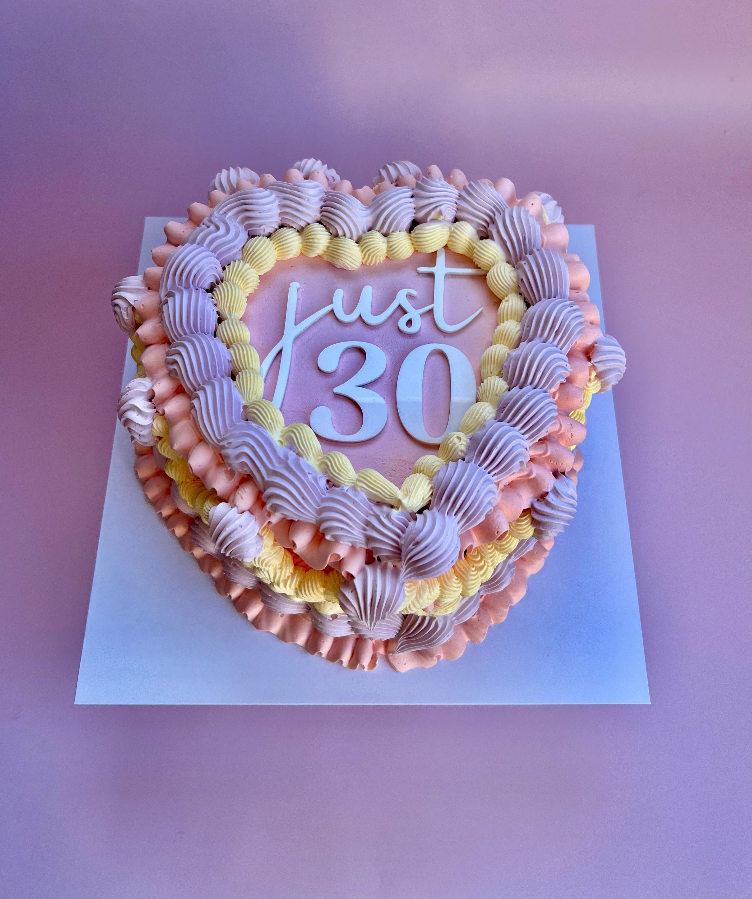 The Grand Vintage Cake