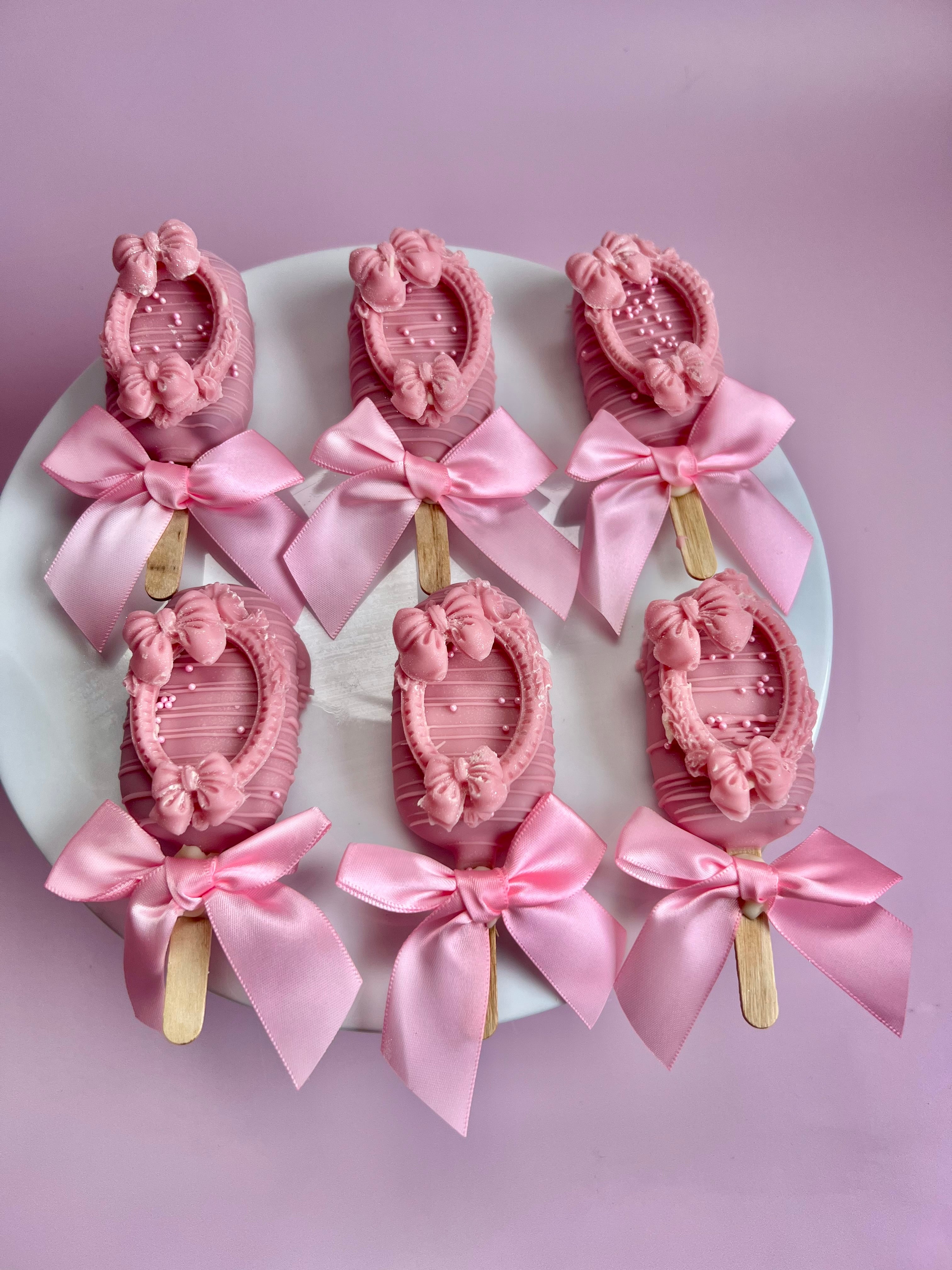 Bow Frame Cakesicles