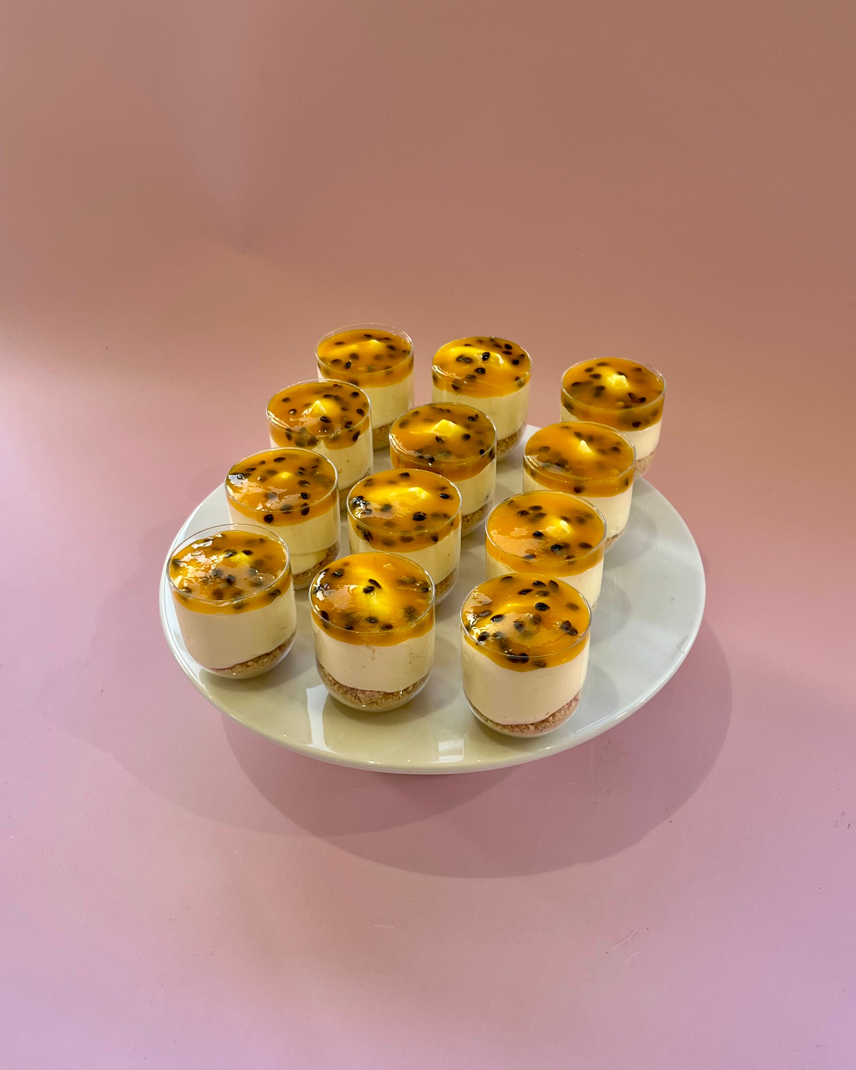 Passionfruit Cheesecake - Mini