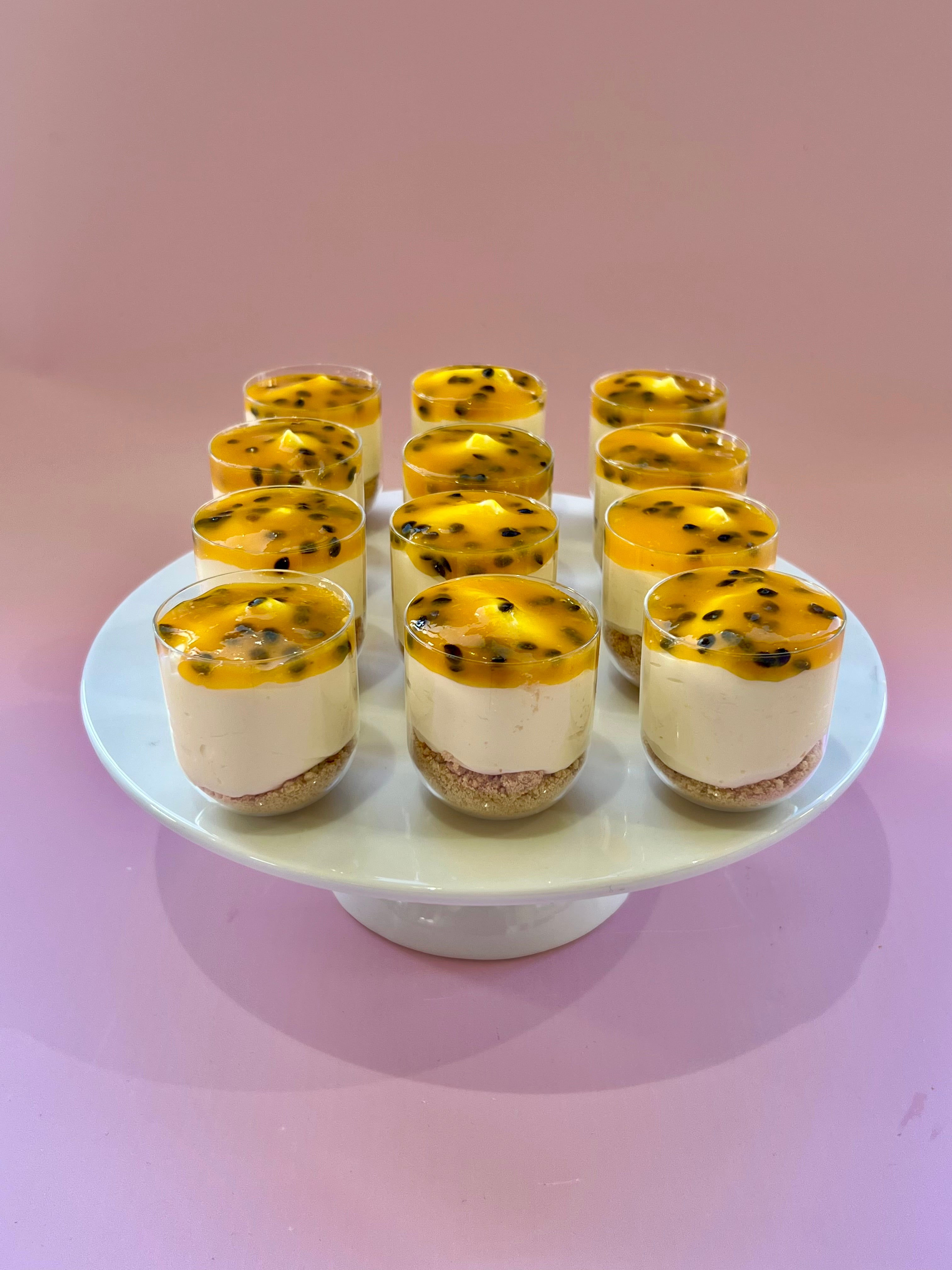 Passionfruit Cheesecake - Mini