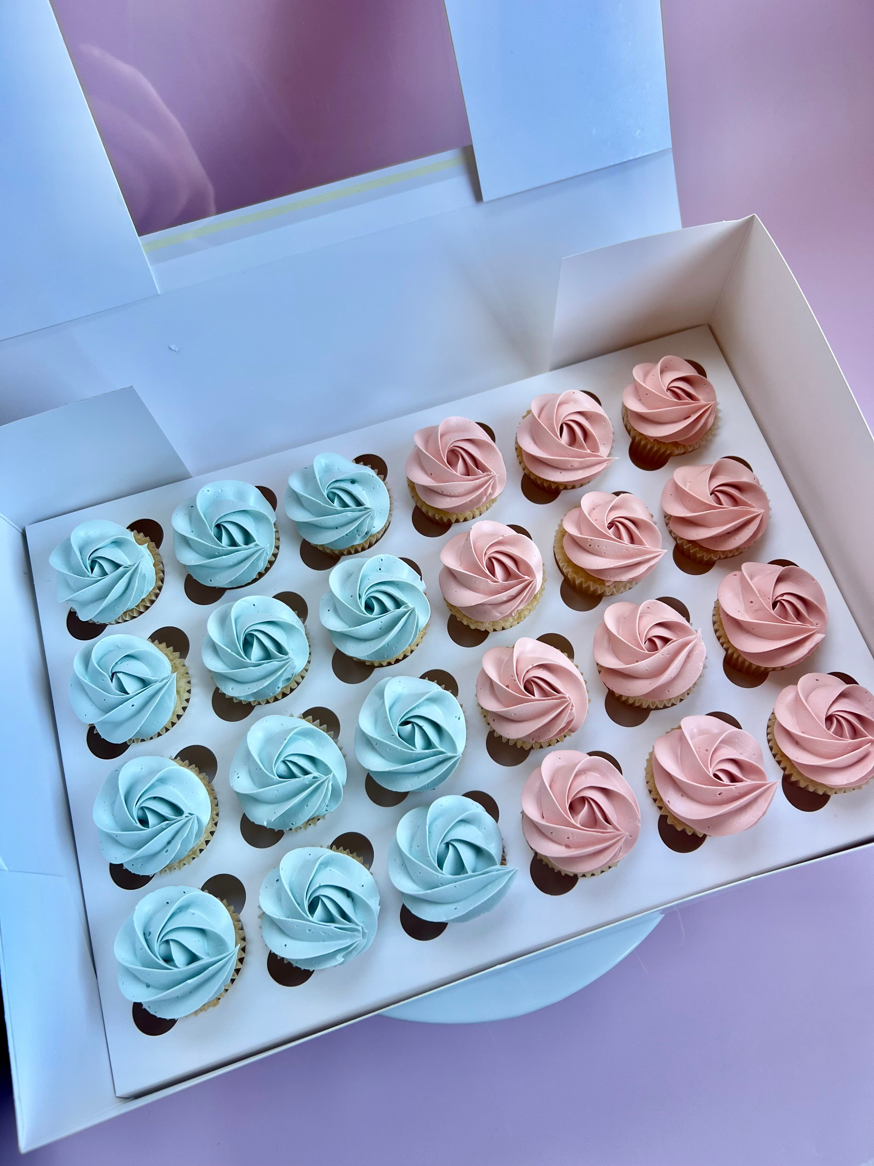 Mini Rosette Cupcakes